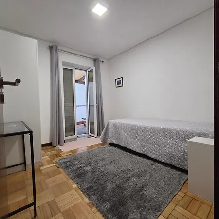 House In Quiet Place, Free Parking Vakantiehuis *