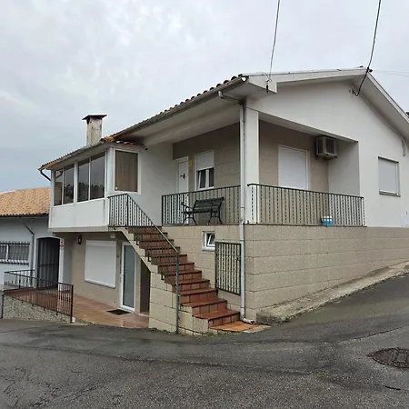 Vakantiehuis House In Quiet Place, Free Parking *