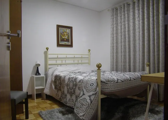 Dom wakacyjny House In Quiet Place, Free Parking Sao Roque (Aveiro)